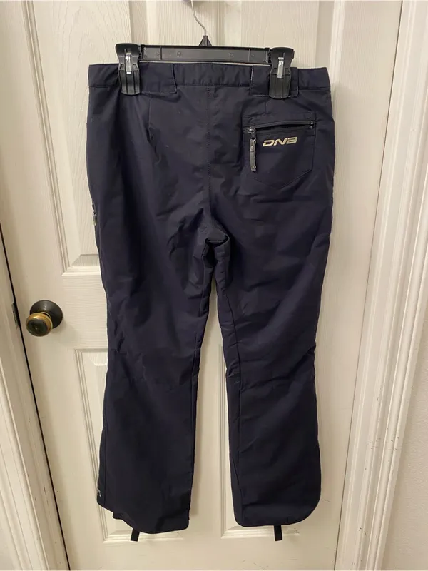 Descente Women's Black Straight Leg Ski Pants - Image 3