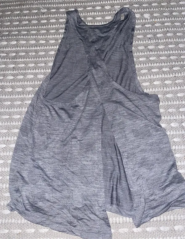 Nike Dri-Fit Tank Top - Image 2