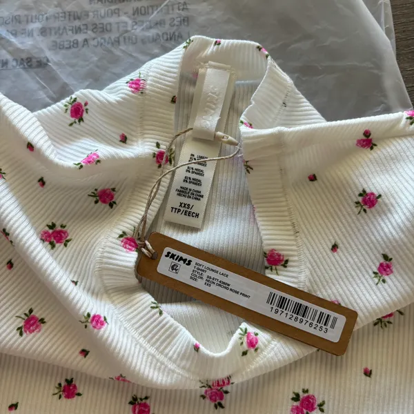 New  Top XXS - Image 2