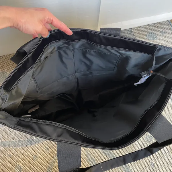 Victoria’s Secret VS Shine tote bag NWT - Image 11