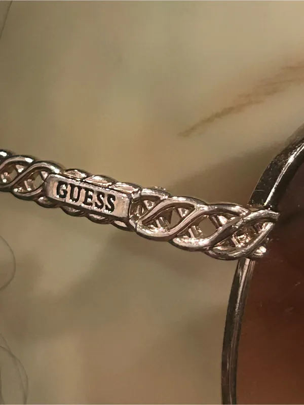 Guess Aviator Sunglasses with Brown Gradient Lenses - Image 4