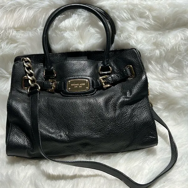 MICHAEL KORS Tumbled Black Leather Crossbody‎ Satchel Gold Hardware A27 - Image 2