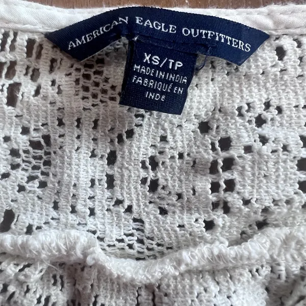 American Eagle Crochet V-neck Top - Image 4