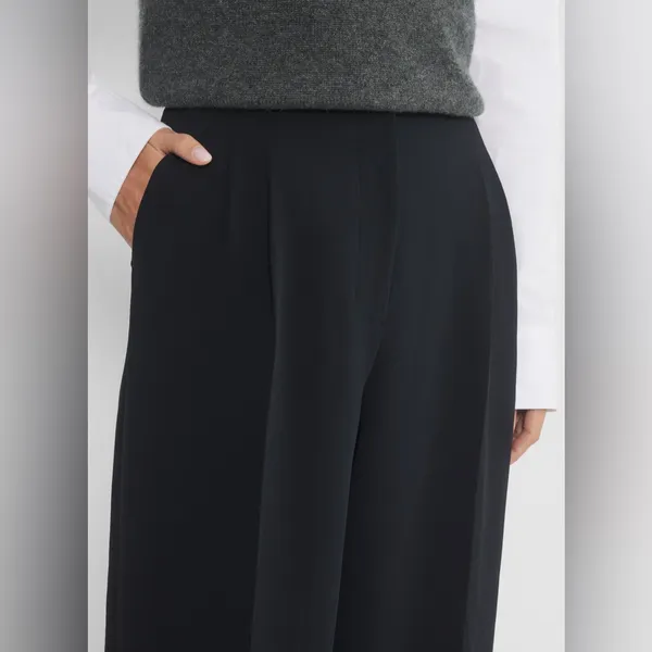 Aritzia Wilfred Effortless Pant Crepette Trouser Womens Size‎ 0 - Image 4