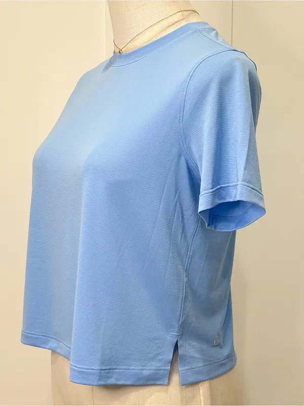 Lululemon Ultralight Waist-Length T-Shirt Size 6 Blue Willow Crop Workout Active - Image 7
