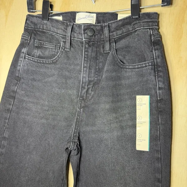 NWT Universal Thread High-Rise Flare Jeans Womens Size 2‎ Comfort Stretch Black - Image 4