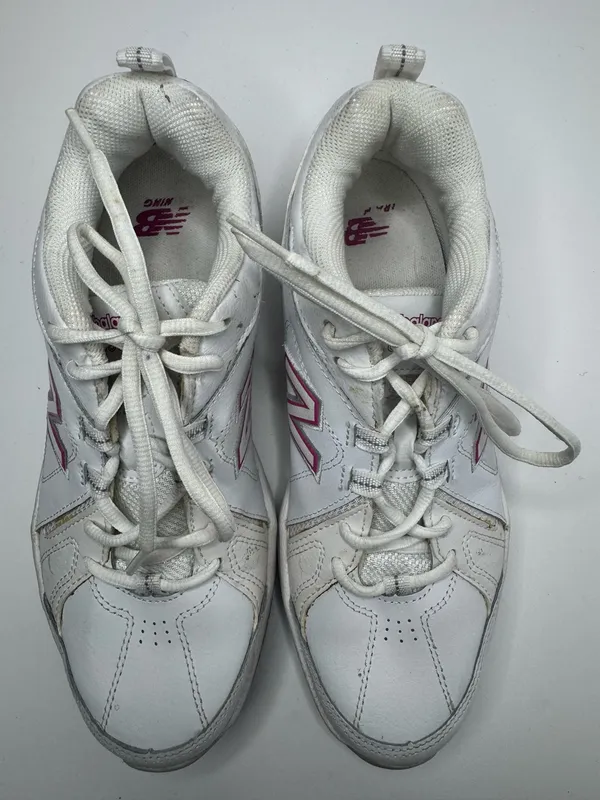 New Balance 608V3 Walking Training Sneakers Size 9B - Image 2