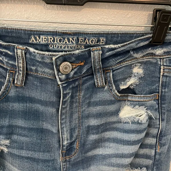 American Eagle jeans NWOT - Image 3
