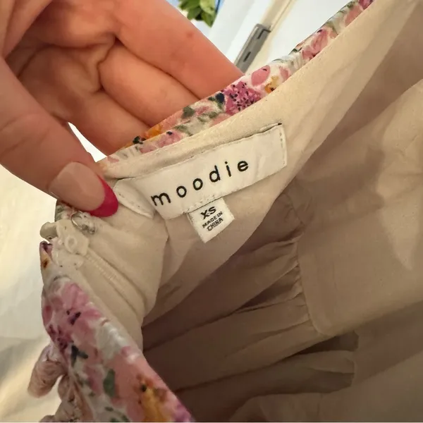Moodie floral dress - Image 5