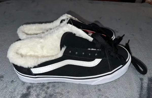 Vans Old Skool Suede Sherpa - Image 2