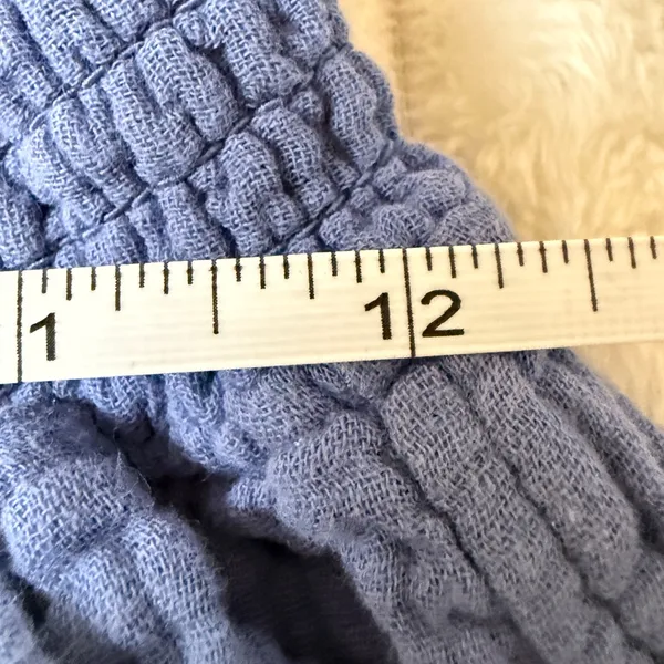 Blue Gauze Smocked Waist‎ Shorts Women’s XS - Image 3