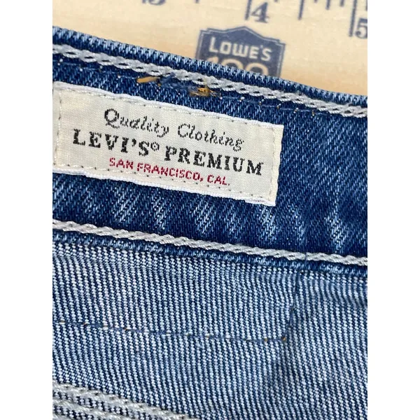 Levi’s Premium Wedgie Straight Cropped High Rise Button Fly Raw Hem Cotton Denim - Image 5