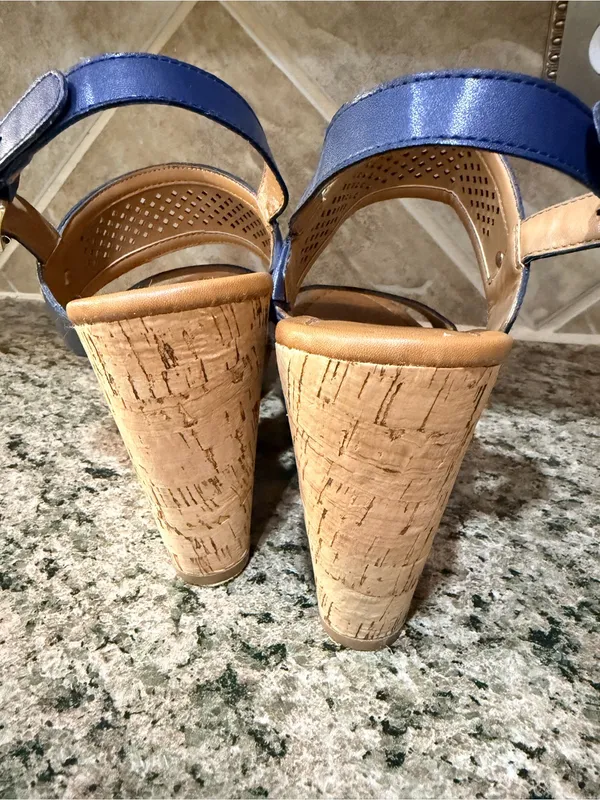 Tommy Hilfiger Navy Blue Cork Wedge Sandals Women’s Size 7.5 - Image 4