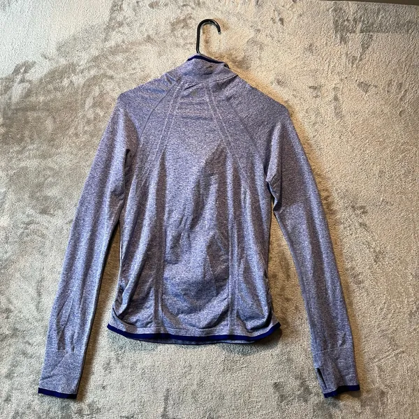 Athleta Fastest Track Long‎ Sleeve Active Half Zip Up Size Medium - Image 3