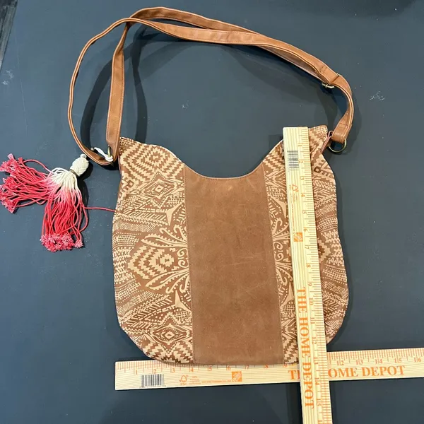 T-Shirt & Jeans Leather Look Shoulder crossbody Bag - Image 7