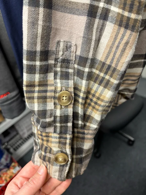 Flannel American Eagle Plaid - Image 4