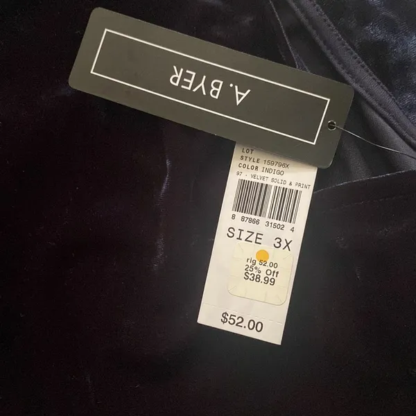 NWT A. Byer sleeveless blue crush velvet keyhole high neck top, size 3X - Image 4