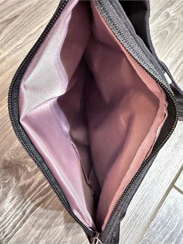 Black Slim Travel Anti-theft Crossbody Sling money and valuables Bag NWOT - Image 4