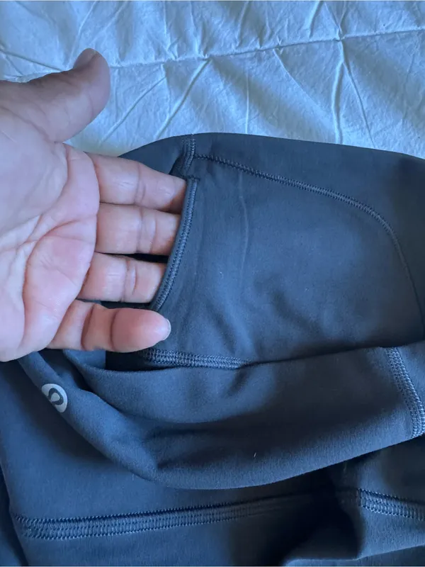 lululemon athletica Olive Green Capri Leggings - Image 7