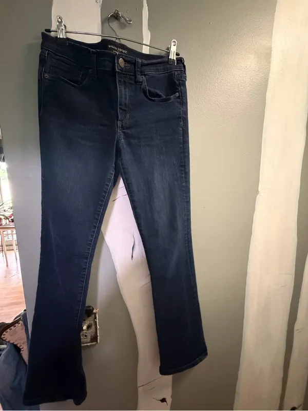 Banana Republic Classic Dark Blue Women’s Slim Bootcut Midrise Jeans - Image 7