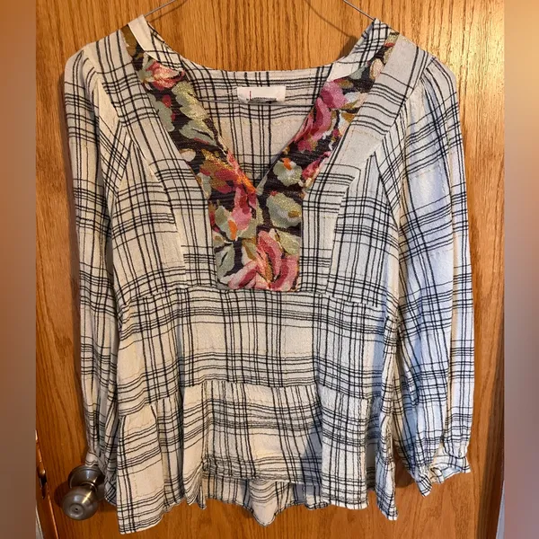 By Anthropologie Darlene Peasant Blouse Top Medium Plaid Floral Gauzy Medium - Image 2