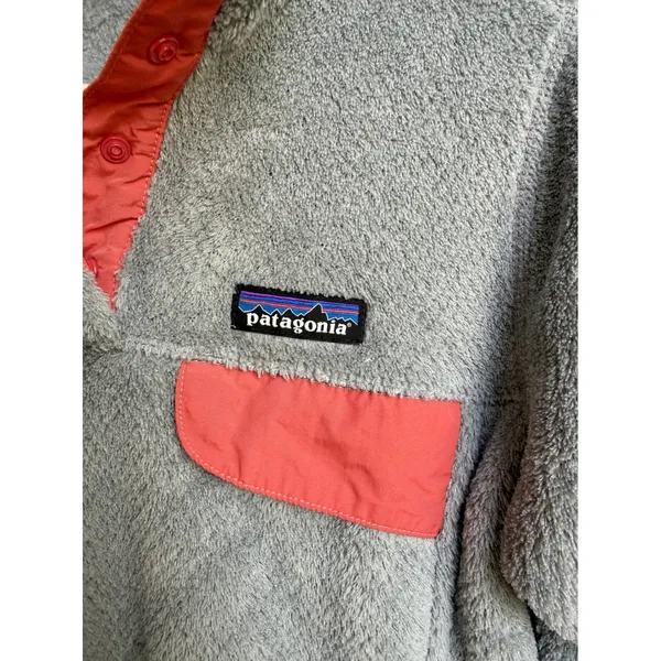 Patagonia Women's‎ Re-Tool Snap-T Fleece Pullover Gray /Coral Size Small - Image 2