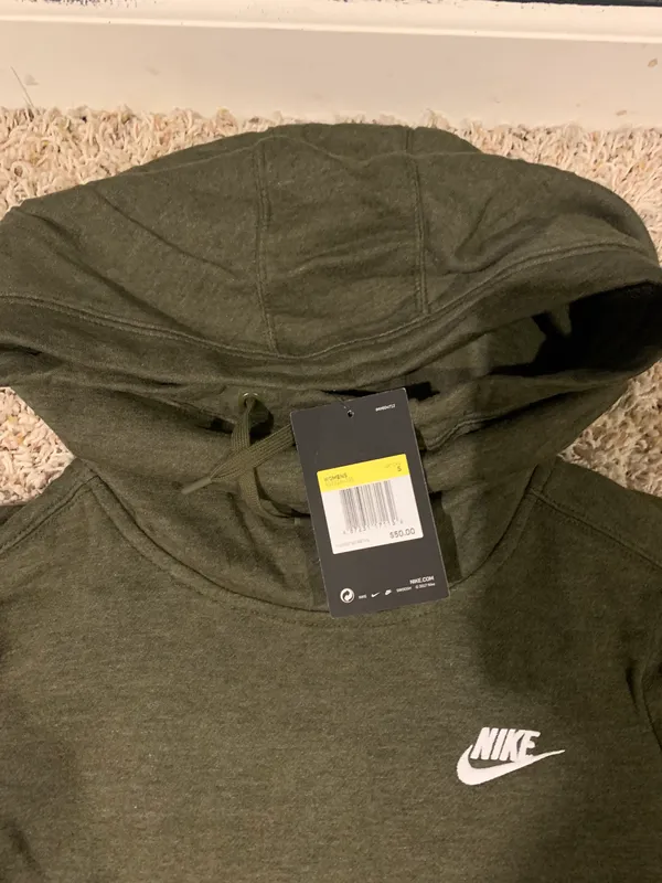 Nike sweatshirt - Image 2