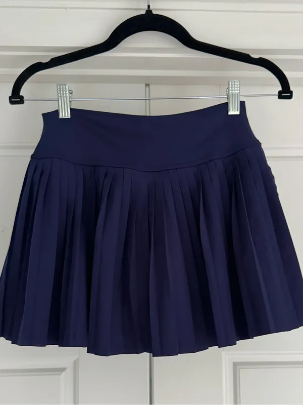 Navy Pleated Tennis Skort - Image 2