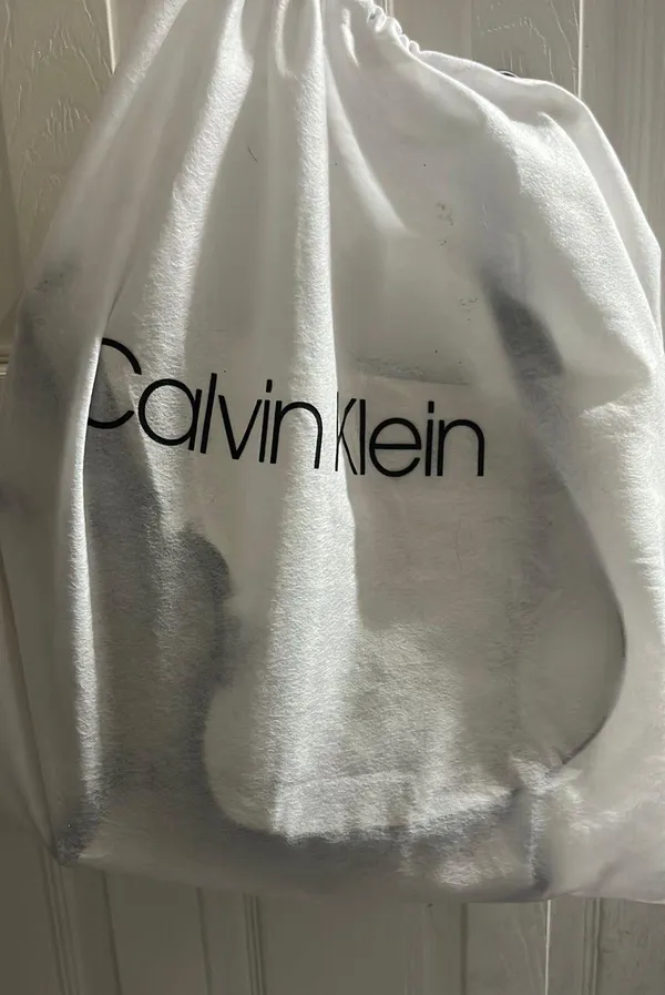 Calvin Klein Purse /Handbag - Image 5