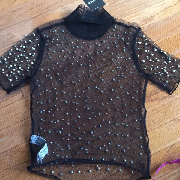 See through faux pearl top. Xs - Image 8