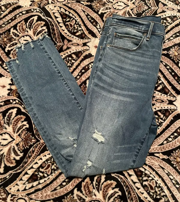 Abercrombie Ultra High Rise Super Skinny Ankle Jeans - Image 6