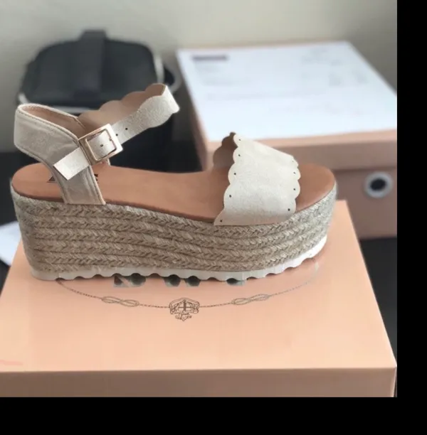Nude Scalloped espadrille Tan Size 10 - Image 5