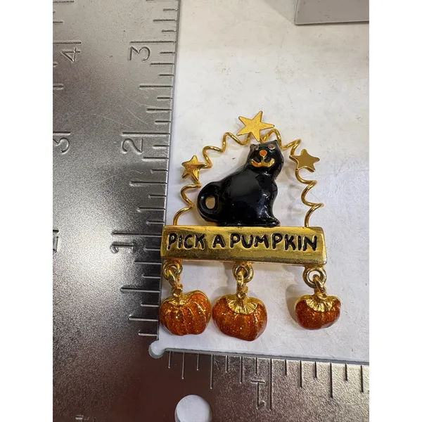 Vintage Halloween Brooch Gold Tone Black Cat Pick A Pumpkin Dangle Pin Enamel - Image 7