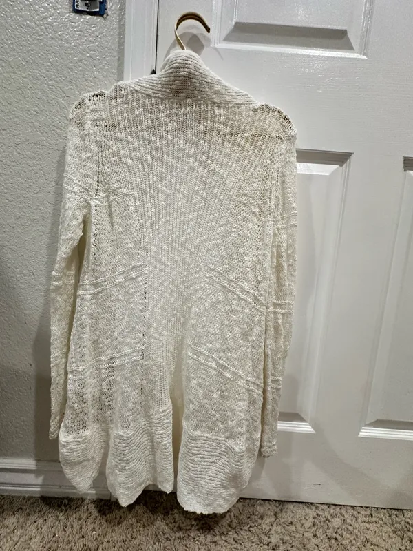Roxy true Y2K knit cardigan. Grandmacore, beach, coastal, garden, cozy cottage - Image 5