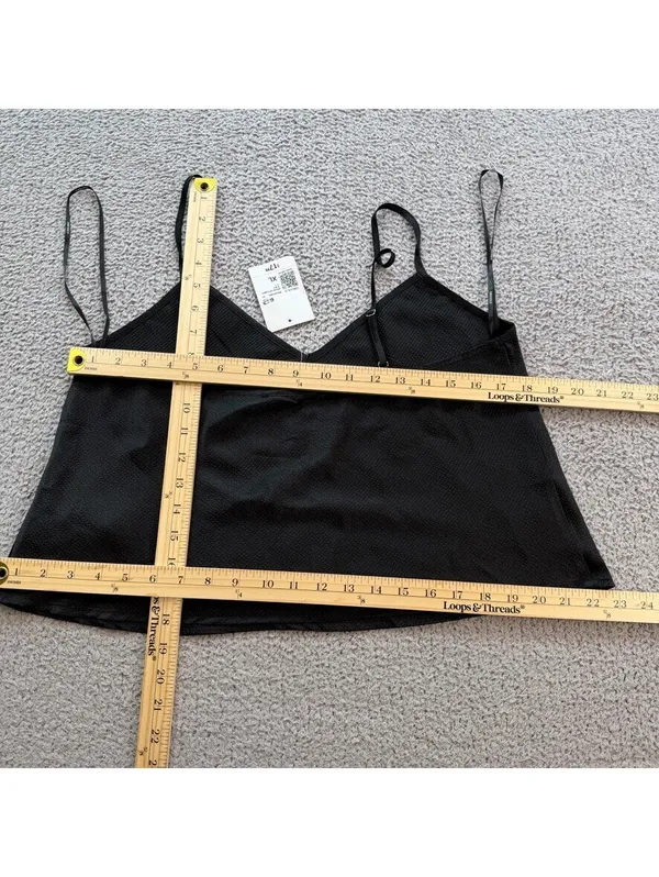Forever 21 Black Textured Satin V Neck Cami Crop Top XL NWT - Image 2