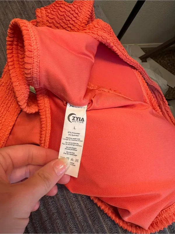 Zyia‎ Textured Coral Scoop Swim Top - Image 4