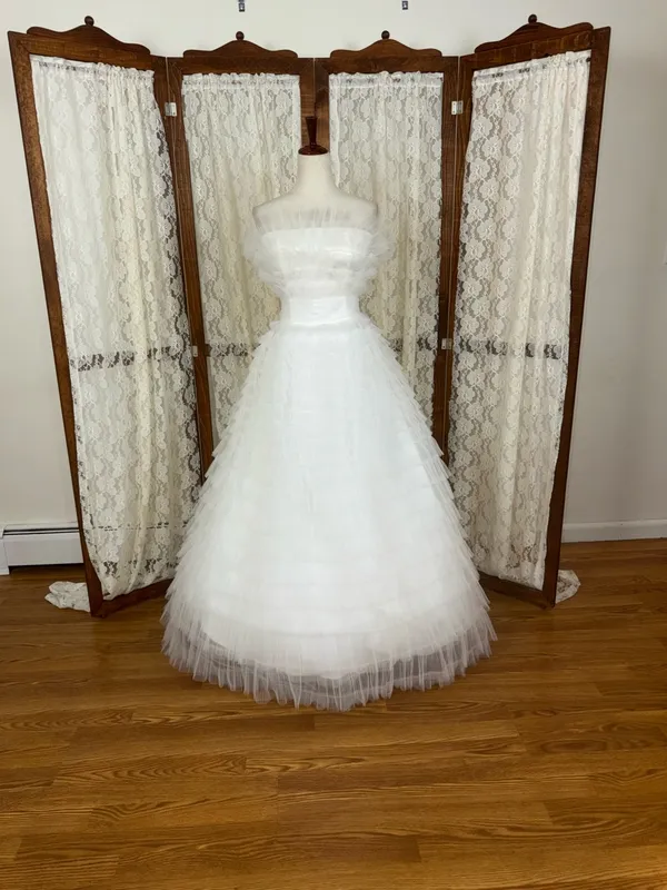 Stunning New MacDuggal Tiered Tulle Wedding Gown - Image 3