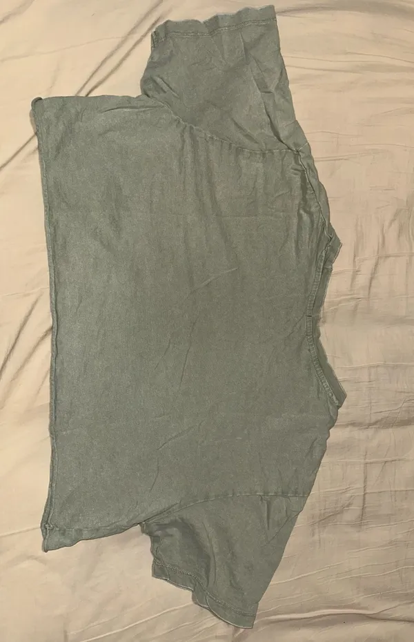 Garage Cropped Graphic Tee - Image 5
