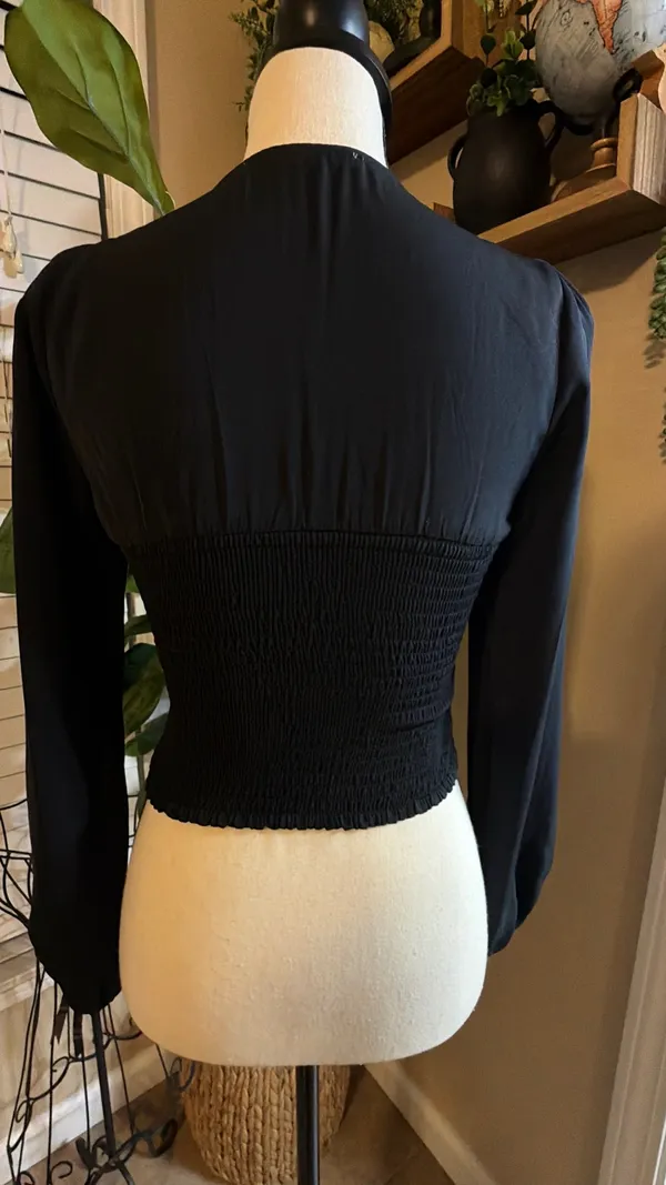 Abercrombie & Fitch Black Long-Sleeve Tie-Front - Image 4
