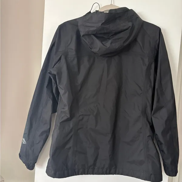 Columbia Black Hooded Women's Rain Jacket - Image 3
