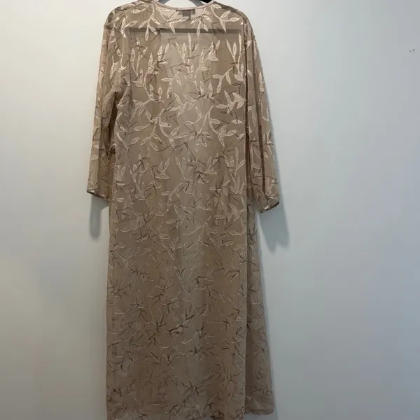 HALSTON Women's Medium Beige Leaf Pattern Sheer Long Kimono Robe Lounge*No Belt* - Image 7