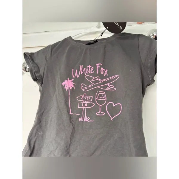 White Fox NEW Vacay Pending Baby Tee Top - Image 2