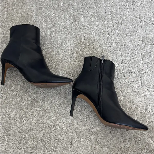 Steve Madden Black Pointy Toe Booties - Image 3