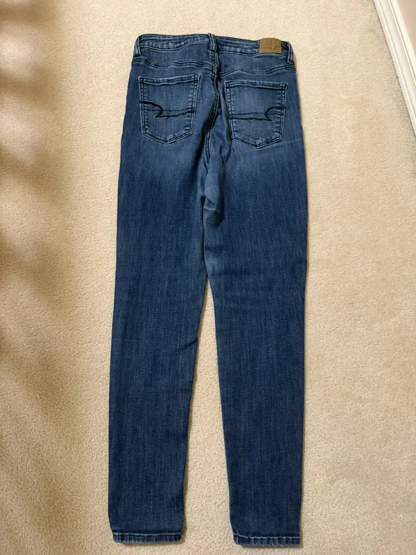 American Eagle Highest Rise Jegging in Size 10 - Image 6