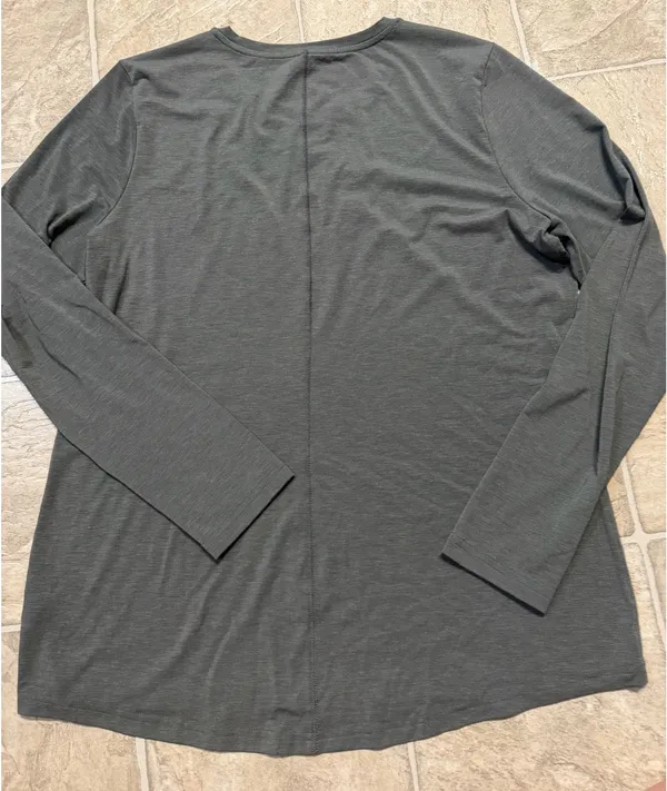 Duluth Trading Co Women’s Dry & Mighty Long Sleeve Top - Image 4