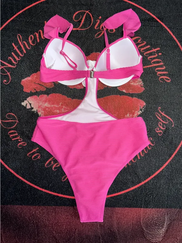 Pink cut-out swimsuit - Image 2
