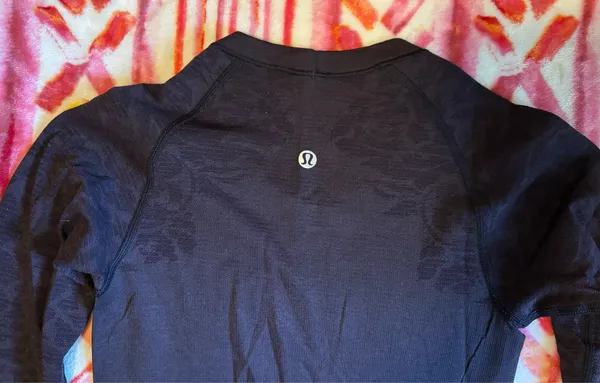Lululemon Swiftly Tech Long Sleeve - Image 5