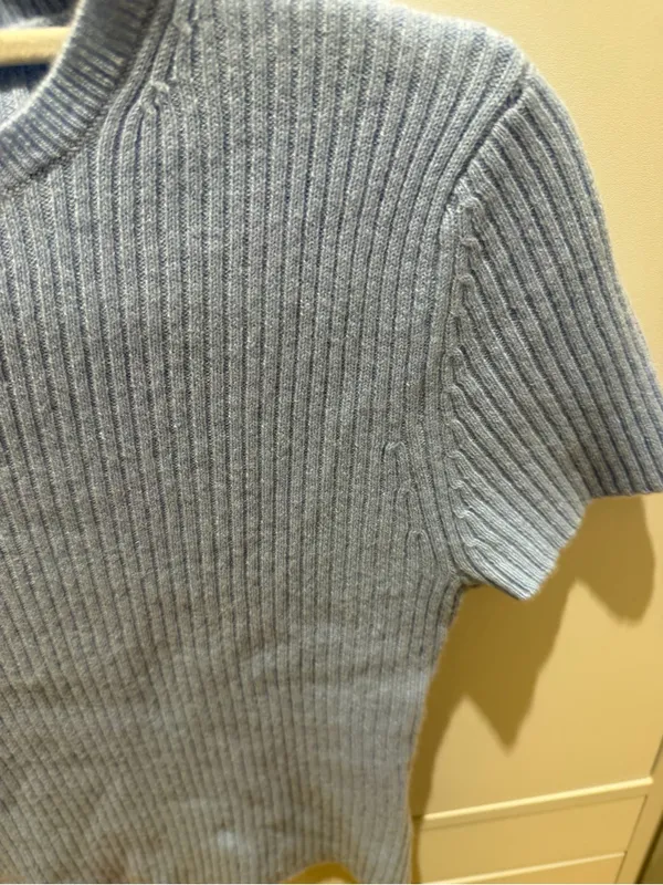 House of Harlow 1960 Light Blue Crew Neck Sweater - Image 5