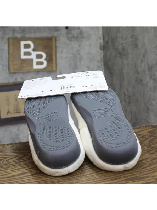 NWT Isotoner Womens Classic Clog Slippers Fuzzy Cozy Ewe White / Gray S (6.5-7) - Image 11