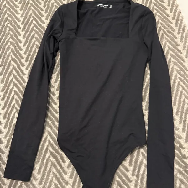 Abercrombie & Fitch Black Long Sleeve Square-Neck Bodysuit - XS - Image 3